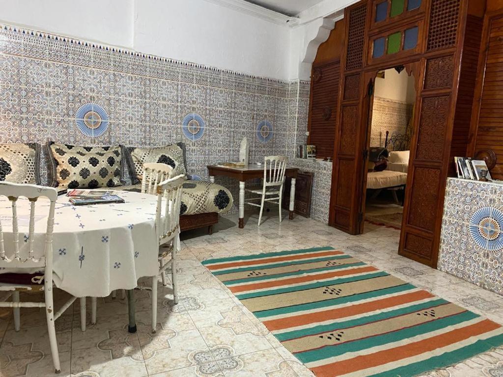 Riad Fez Hostel Buitenkant foto