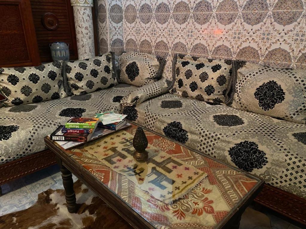 Riad Fez Hostel Buitenkant foto